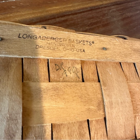 Vintage 90s Longaberger Rectangular Woven Basket - Picture 2 of 4